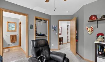5061 Sandhill Rd, Almont, MI 48003