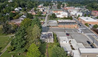 121 NW Russell Rd, Abingdon, VA 24210