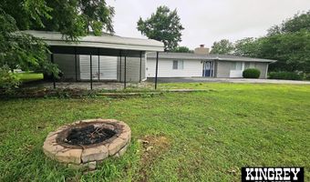 861 Oak Crst, Baxter Springs, KS 66713