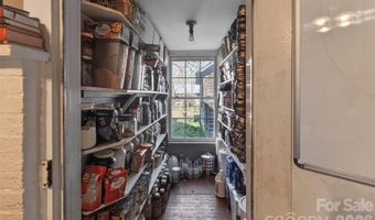 32547 Valley Dr, Albemarle, NC 28001