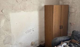 5951 S Elizabeth St, Chicago, IL 60636