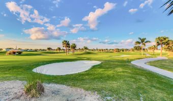 859 Tamarind Cir, Barefoot Bay, FL 32976