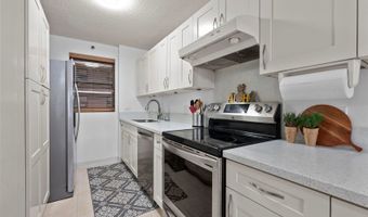 98-501 Koauka Loop A704, Aiea, HI 96701