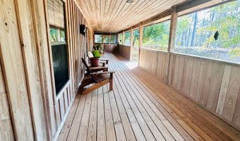 1651 Linden Rd, Apalachicola, FL 32320