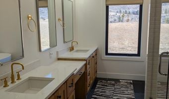 5440 E Rio Seco Dr, Ammon, ID 83406