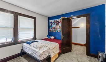 709 10th St NE, Austin, MN 55912