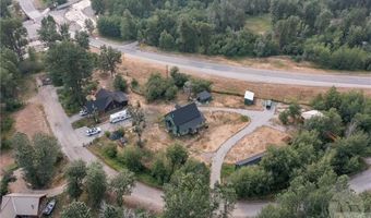 30 Fishing Creek Ln, Absarokee, MT 59001