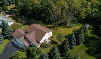 2740 Le Homme Dieu Hts NE, Alexandria, MN 56308
