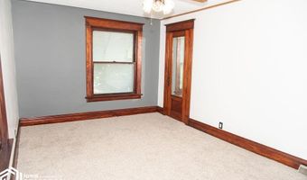 219 A Ave W, Albia, IA 52531