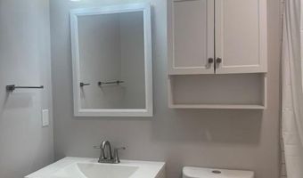 65 Oaklawn Ave 75-114, Cranston, RI 02920