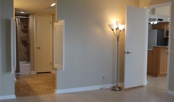 2618 COVE CAY Dr 802, Clearwater, FL 33760