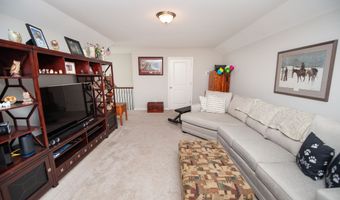 921 Deepwood Ct, Boiling Springs, SC 29316