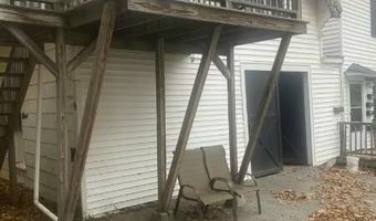 78 High St, Belfast, ME 04915