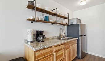4998 N MAIN St, Long Lake, MI 48743