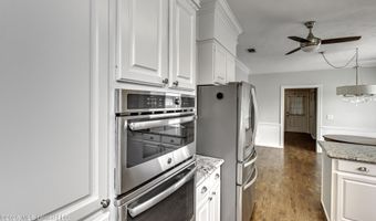 85 Eastgate Dr, Brandon, MS 39042
