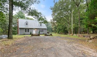 253 Biscuit City Rd, Charlestown, RI 02813