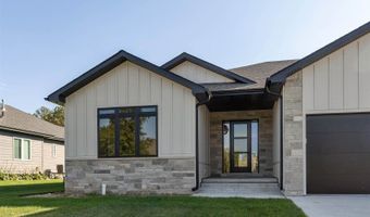 1325 Fairway Cir, Ashland, NE 68003