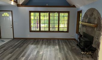 3702 Dumont Rd, Allegan, MI 49010