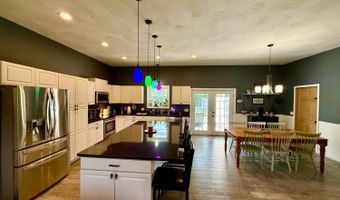 11794 N Delaware Rd, Batesville, IN 47006