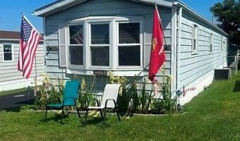 23 Bayview Park Ave, Middletown, RI 02842
