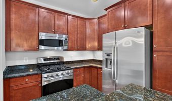 43845 CENTERGATE Dr, Ashburn, VA 20148