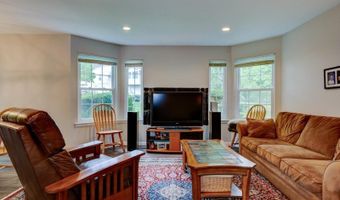 78 Wendover Ct, Bedminster, NJ 07921