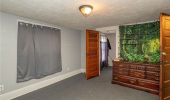 1033 Walnut Ave, Alliance, OH 44601