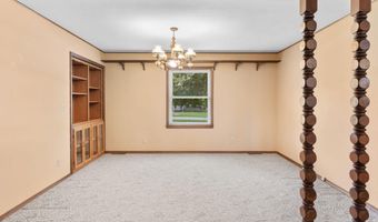 800 E Prairie Ln, Ash Grove, MO 65604