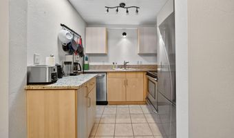 237 B St, Ashland, OR 97520