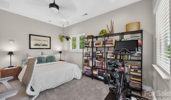 2951 Simpson Dr, Charlotte, NC 28205