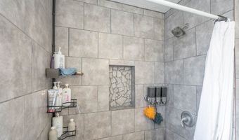 1108 NW 3rd St, Andrews, TX 79714