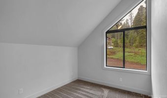 1 Caribou Pkwy, Cascade, ID 83611