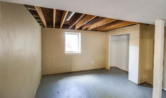 2007 Locust Ave, Alton, IL 62002