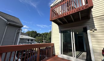 409 Pond St, Bridgeport, CT 06606