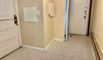 2701 13TH St S, Arlington, VA 22204