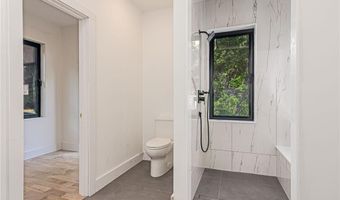 19 Castle Rd, Narragansett, RI 02882