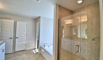 4406 JUNEBERRY Dr, Auburndale, FL 33823