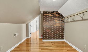 3046 Hawthorne St, Athens, TN 37303