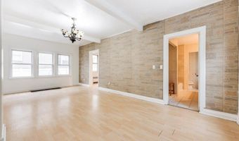 86 W Main St, Bergenfield, NJ 07621