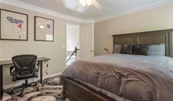 205 Weatherstone Xing, Woodstock, GA 30188