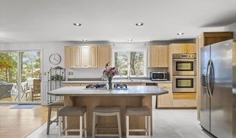 15 Goldie Way, Barnstable, MA 02630