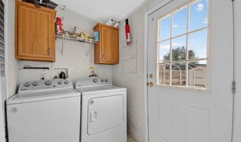 390 Lobo Ln, Chino Valley, AZ 86323