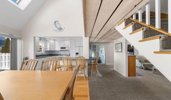 45 W 19th St, Avalon, NJ 08202