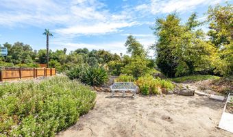2357 Royal Crst, Escondido, CA 92025