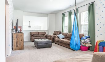 59 Walkabout Dr, Aberdeen, NC 28315