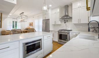 345 Meinzer St, Aberdeen, NJ 07721