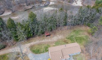 14 Lloyd St, Campton, NH 03223