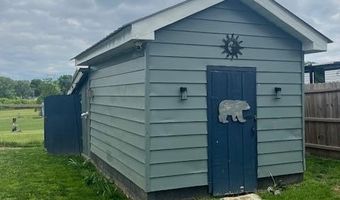 379 S High St, Austin, IN 47102