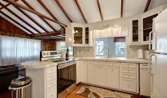 300 Hurley Ave, Bayville, NJ 08721