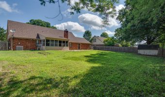 8083 CINDERS Dr, Bartlett, TN 38133